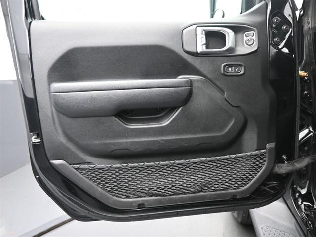 used 2022 Jeep Gladiator car, priced at $27,994