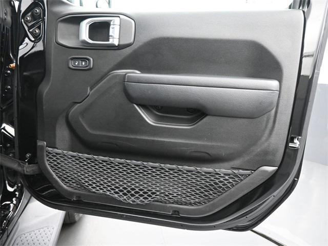 used 2022 Jeep Gladiator car, priced at $27,994