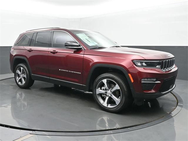 new 2025 Jeep Grand Cherokee car, priced at $48,366