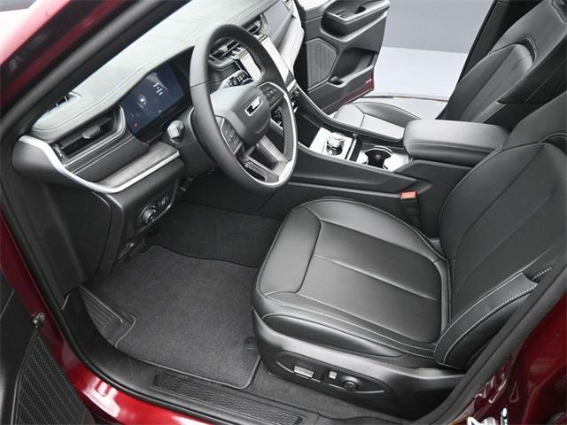 new 2025 Jeep Grand Cherokee car, priced at $48,366