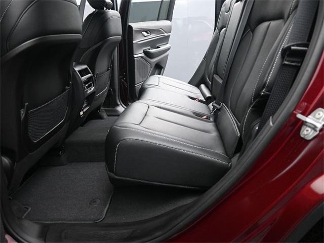 new 2025 Jeep Grand Cherokee car, priced at $48,366