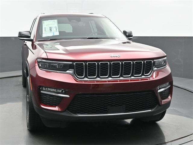 new 2025 Jeep Grand Cherokee car, priced at $48,366