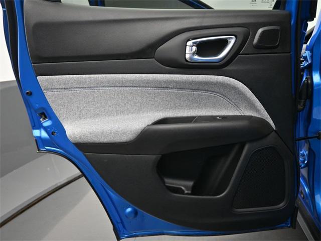 new 2025 Jeep Compass car, priced at $34,989