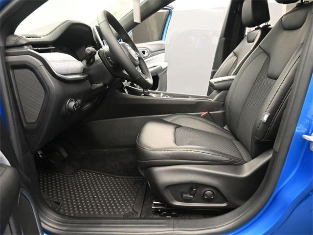 new 2025 Jeep Compass car, priced at $34,989