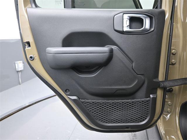 new 2025 Jeep Wrangler car, priced at $45,340