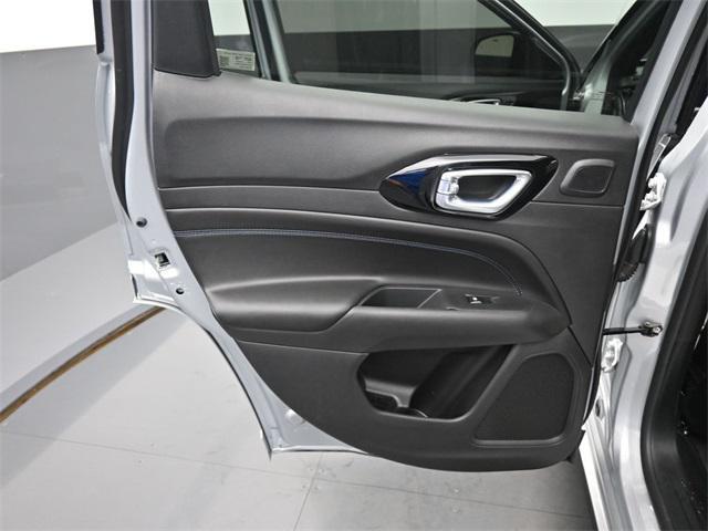 new 2025 Jeep Compass car, priced at $40,126