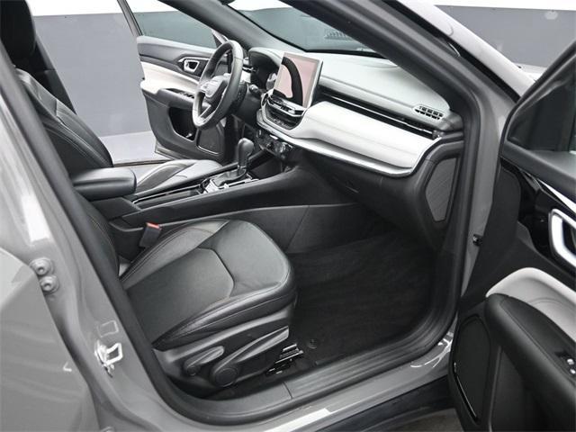 used 2023 Jeep Compass car, priced at $22,293