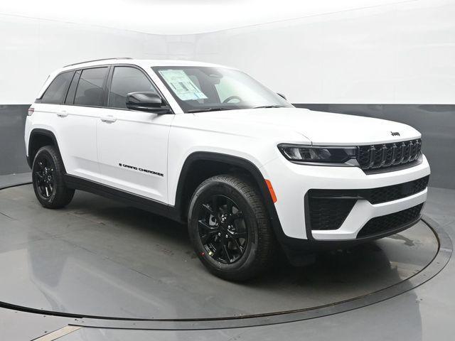 new 2026 Jeep Grand Cherokee car, priced at $47,930