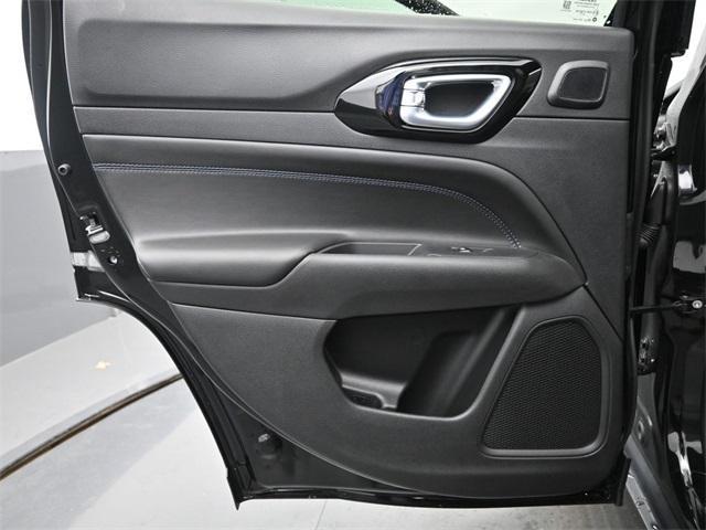 new 2026 Jeep Compass car, priced at $37,926