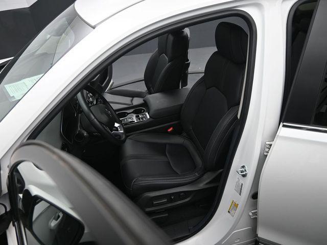 used 2025 Honda Pilot car, priced at $41,991