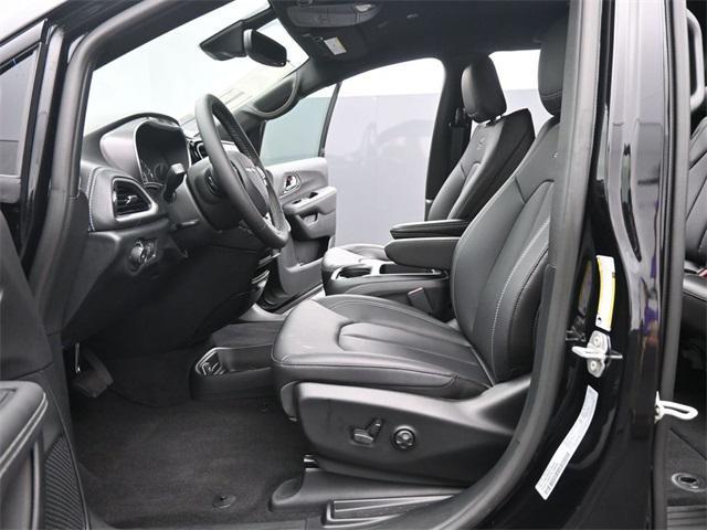 new 2026 Chrysler Pacifica car, priced at $47,270
