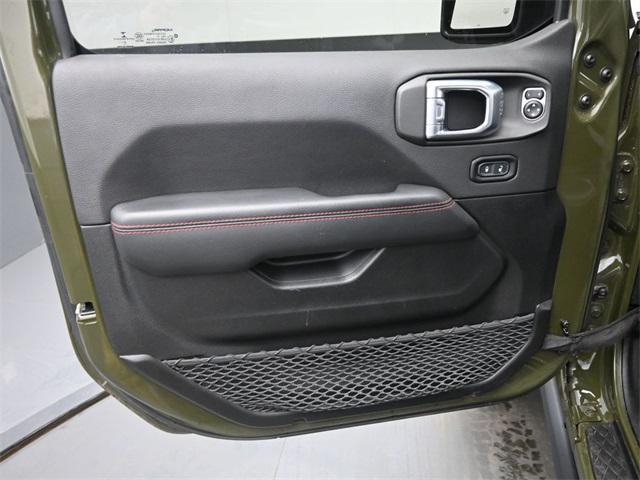 used 2021 Jeep Gladiator car, priced at $34,784