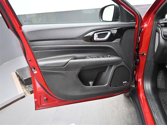 new 2026 Jeep Compass car, priced at $35,975