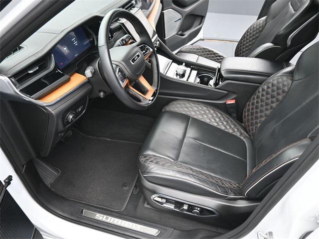 used 2023 Jeep Grand Cherokee car, priced at $34,114