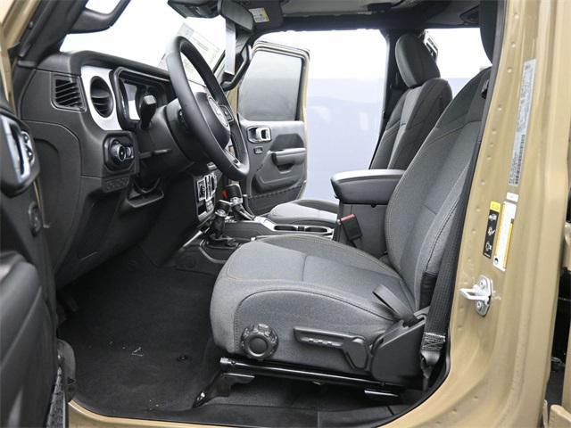 new 2025 Jeep Wrangler car, priced at $50,686