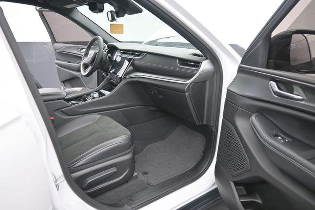 used 2023 Jeep Grand Cherokee car, priced at $32,991