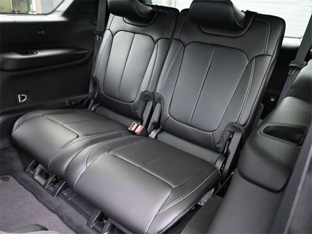 new 2025 Jeep Grand Cherokee L car, priced at $50,220