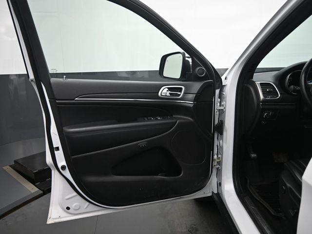 used 2021 Jeep Grand Cherokee car, priced at $26,991