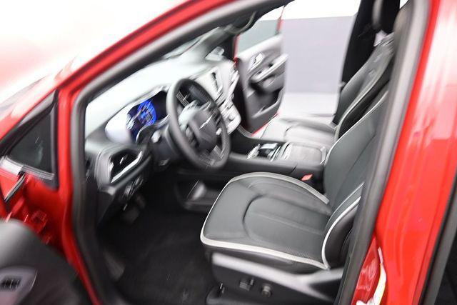 new 2026 Chrysler Pacifica car, priced at $53,735