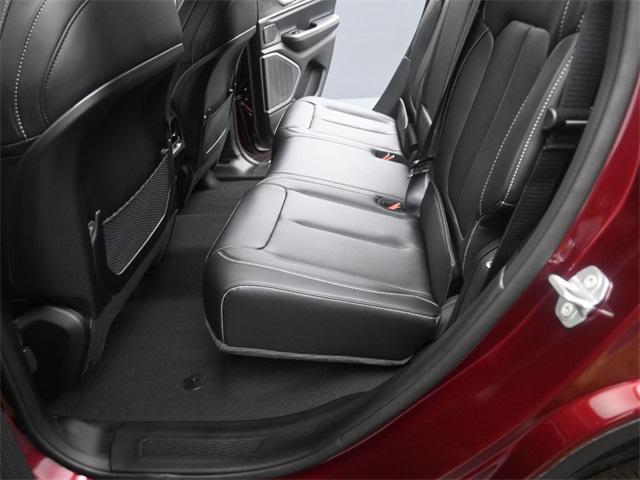 new 2026 Jeep Grand Cherokee car, priced at $49,985