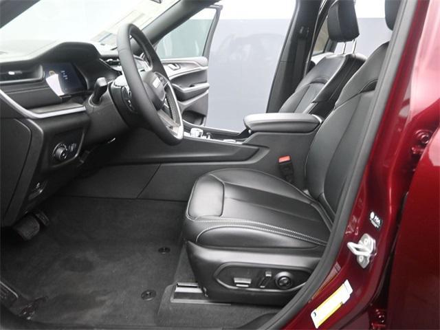 new 2026 Jeep Grand Cherokee car, priced at $49,985