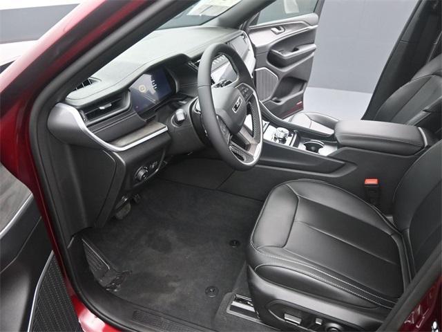 new 2026 Jeep Grand Cherokee car, priced at $49,985