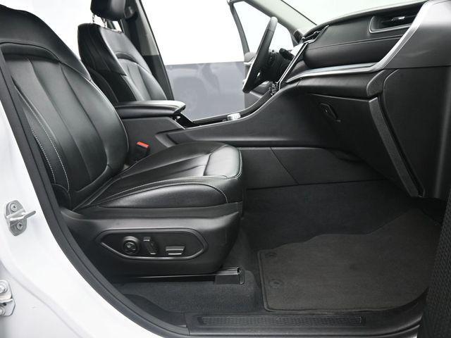 used 2023 Jeep Grand Cherokee car, priced at $25,494