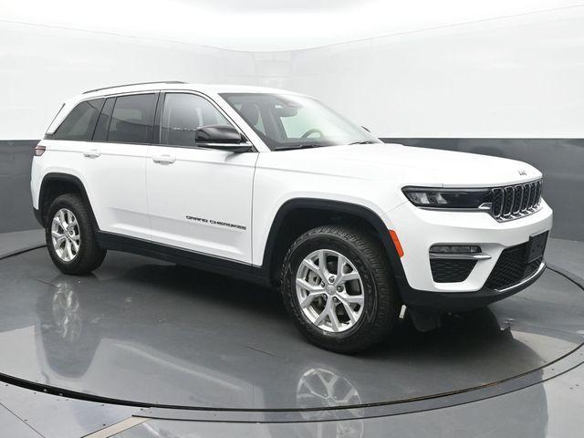 used 2023 Jeep Grand Cherokee car, priced at $25,494