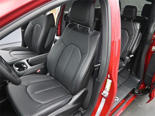 new 2026 Chrysler Pacifica car, priced at $44,434