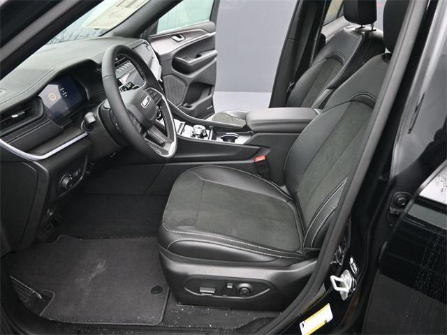 new 2026 Jeep Grand Cherokee car, priced at $48,525