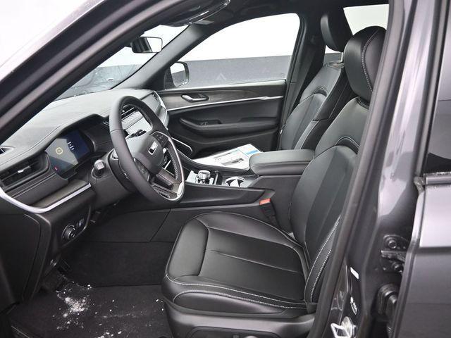 new 2026 Jeep Grand Cherokee car, priced at $47,985