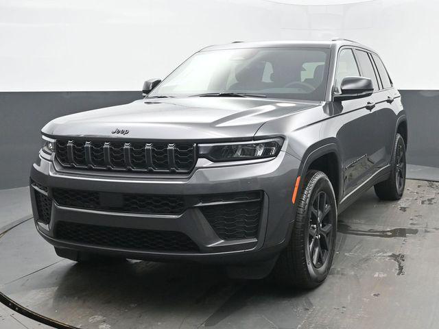 new 2026 Jeep Grand Cherokee car, priced at $48,525
