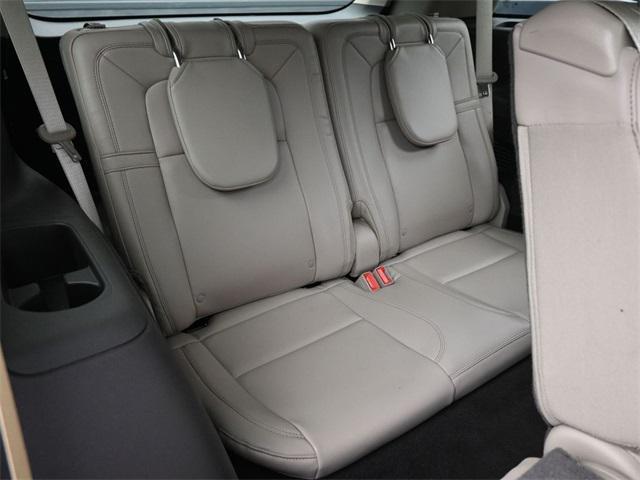 used 2021 Lincoln Aviator car, priced at $25,437