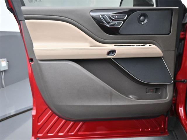 used 2021 Lincoln Aviator car, priced at $25,437