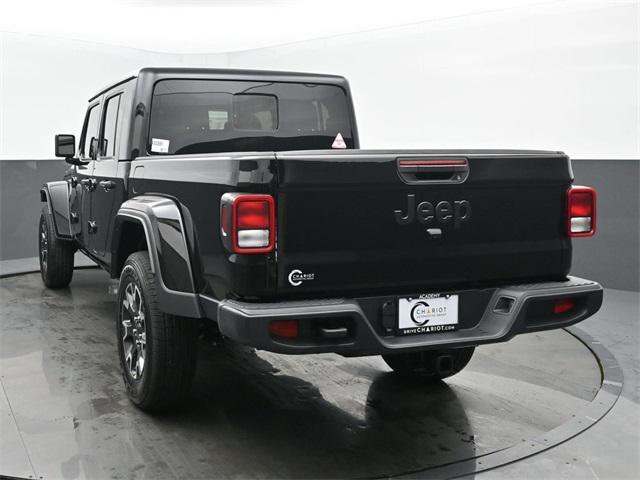 new 2025 Jeep Gladiator car, priced at $51,847