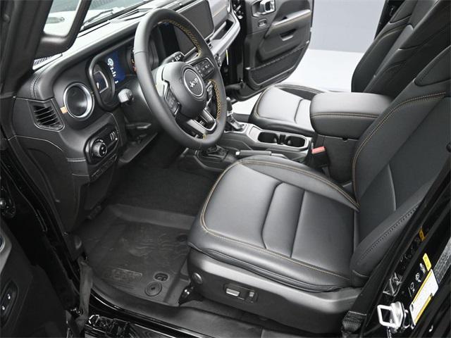 new 2025 Jeep Gladiator car, priced at $51,847