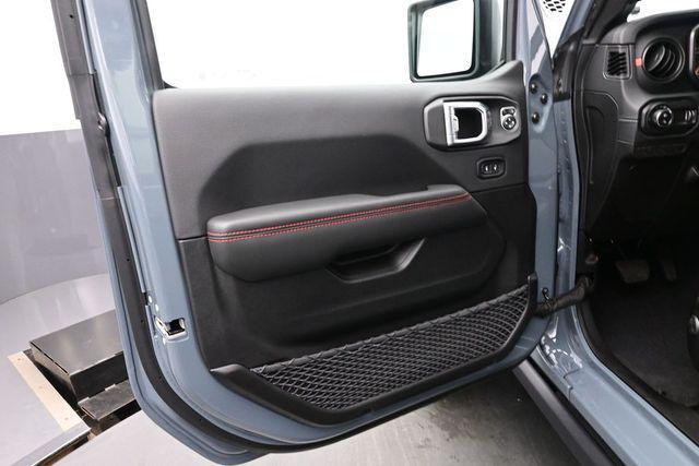 new 2026 Jeep Gladiator car, priced at $60,520