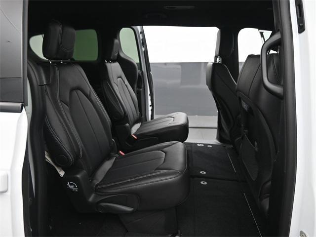 new 2026 Chrysler Pacifica car, priced at $43,993