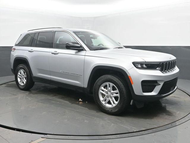 used 2025 Jeep Grand Cherokee car, priced at $33,991