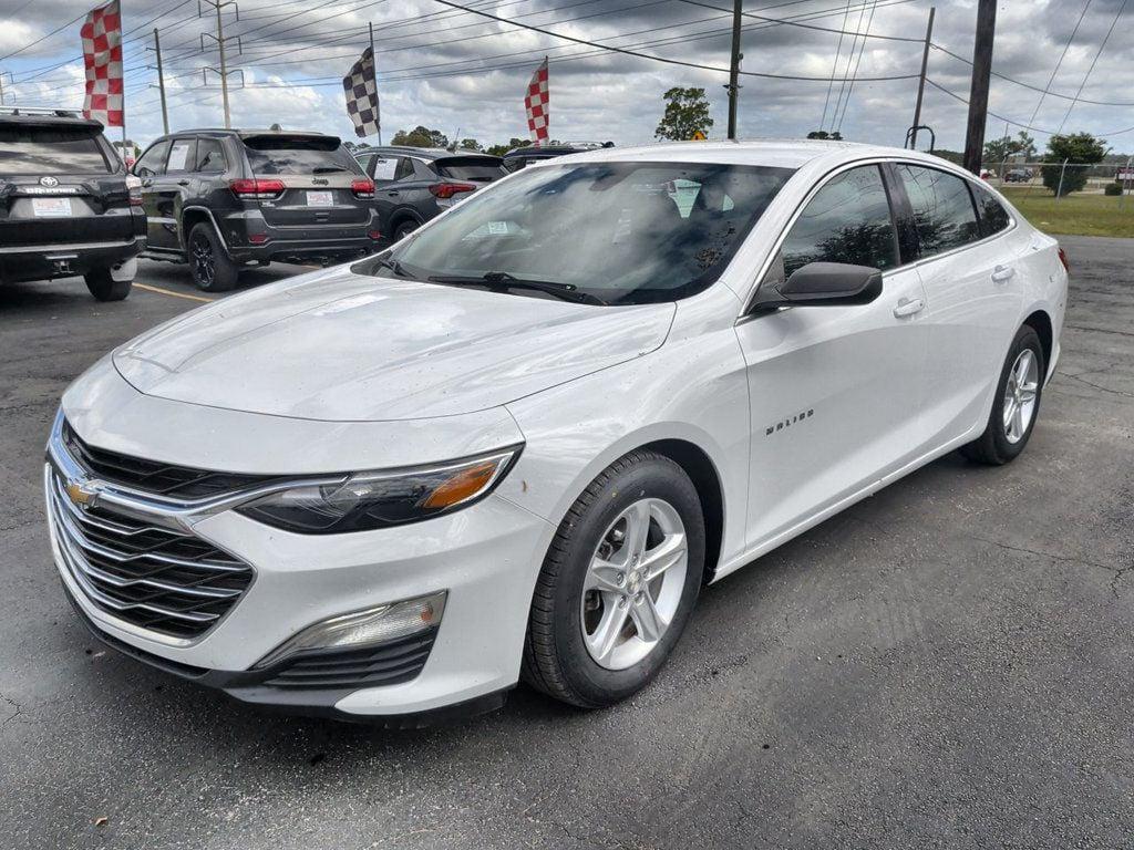 used 2020 Chevrolet Malibu car, priced at $10,995