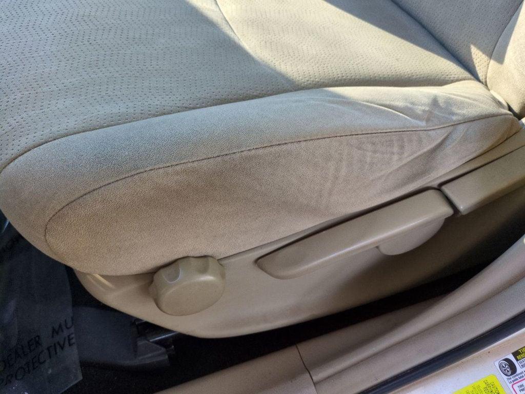 used 2012 Toyota Highlander car, priced at $7,995