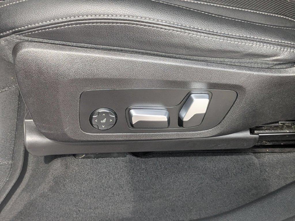BMW X3 view 16