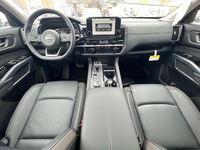 new 2025 Nissan Pathfinder car, priced at $48,867