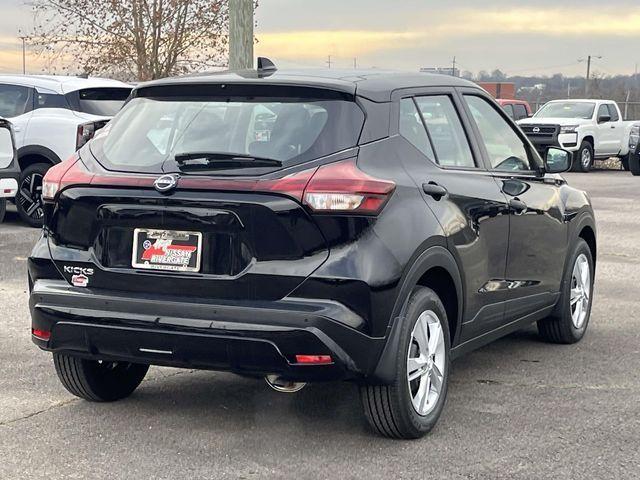 new 2025 Nissan Kicks Play car, priced at $21,540