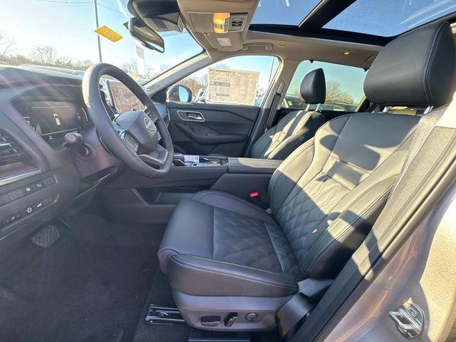 new 2025 Nissan Rogue car, priced at $37,600