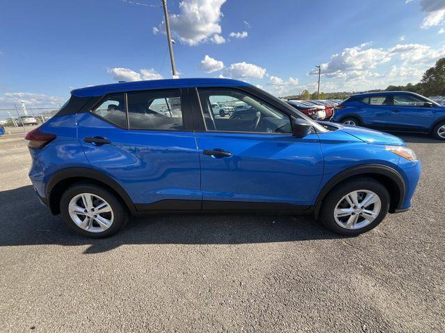 new 2025 Nissan Kicks Play car, priced at $21,540