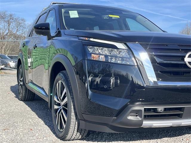 new 2025 Nissan Pathfinder car, priced at $50,510