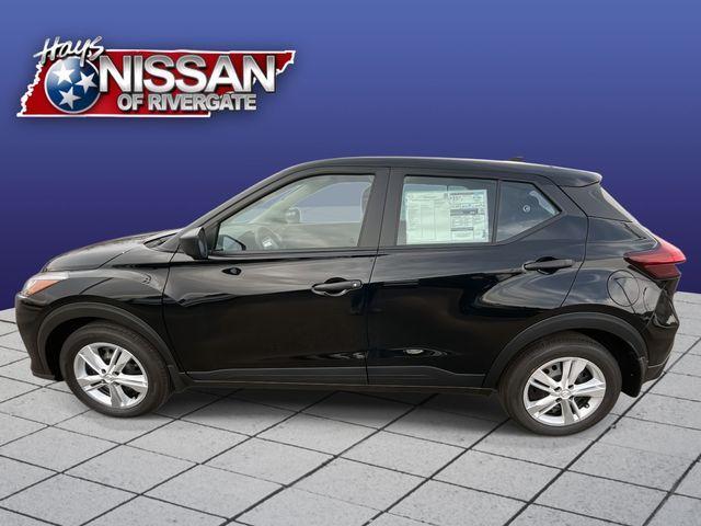 new 2025 Nissan Kicks Play car, priced at $21,540