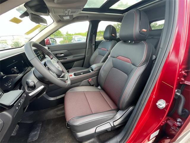 new 2025 Nissan Kicks car, priced at $30,012