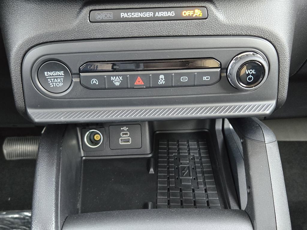 new 2025 Ford Bronco Sport car, priced at $33,361